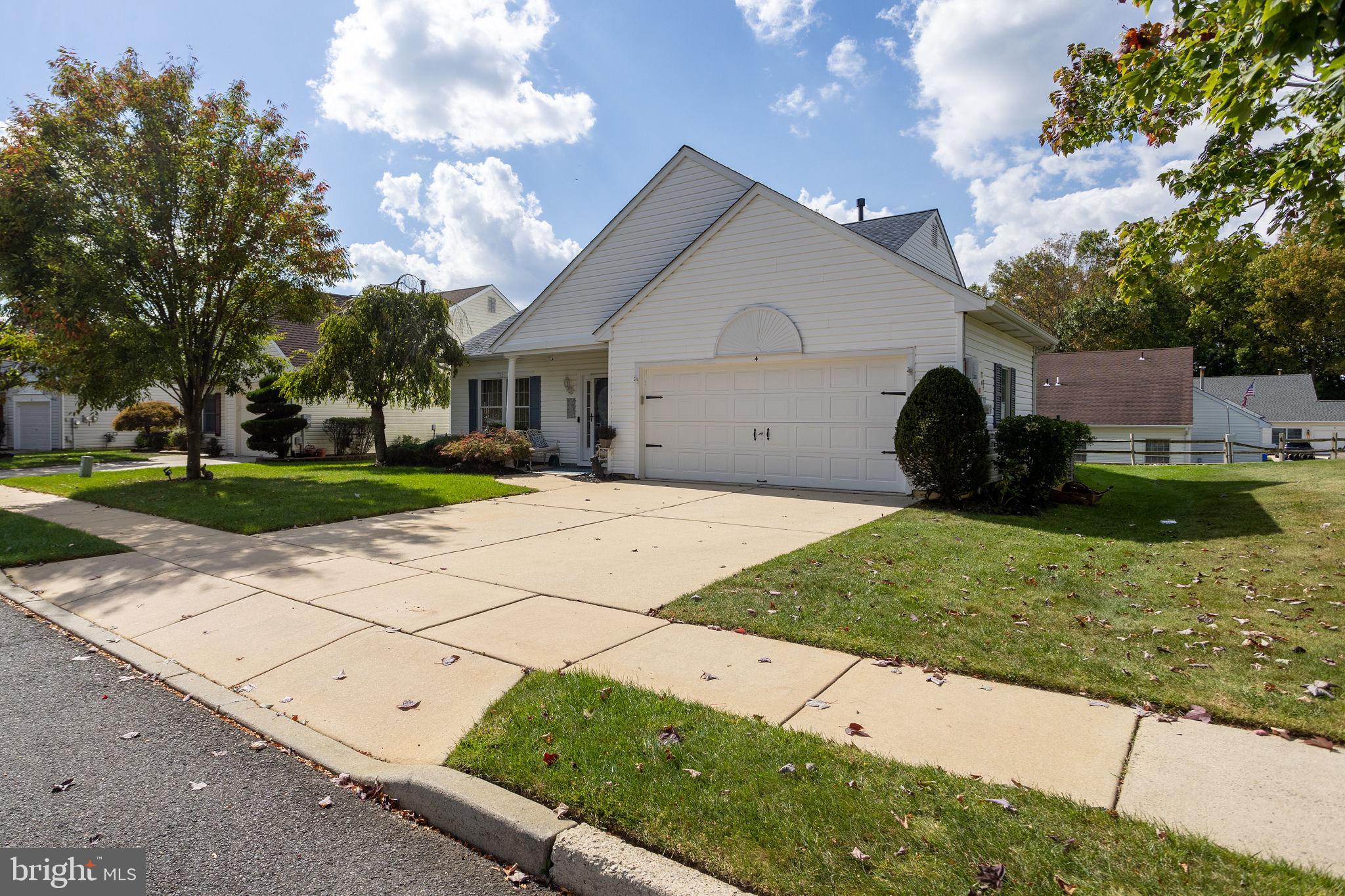4 Lantern Lane Columbus, NJ 08022 - Photo 2 of 46 a view of a house with a yard
