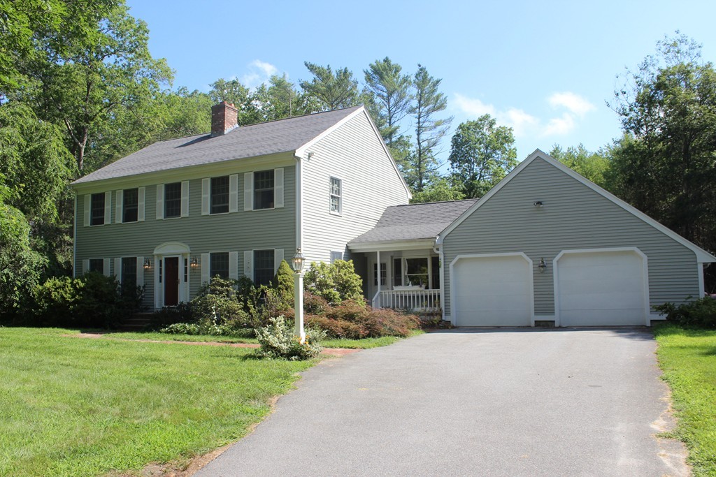 37 Deerfield Terrace Rochester, MA 02770 - Photo 1 of 29