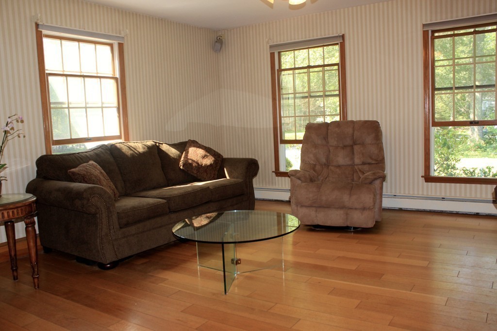 37 Deerfield Terrace Rochester, MA 02770 - Photo 14 of 29