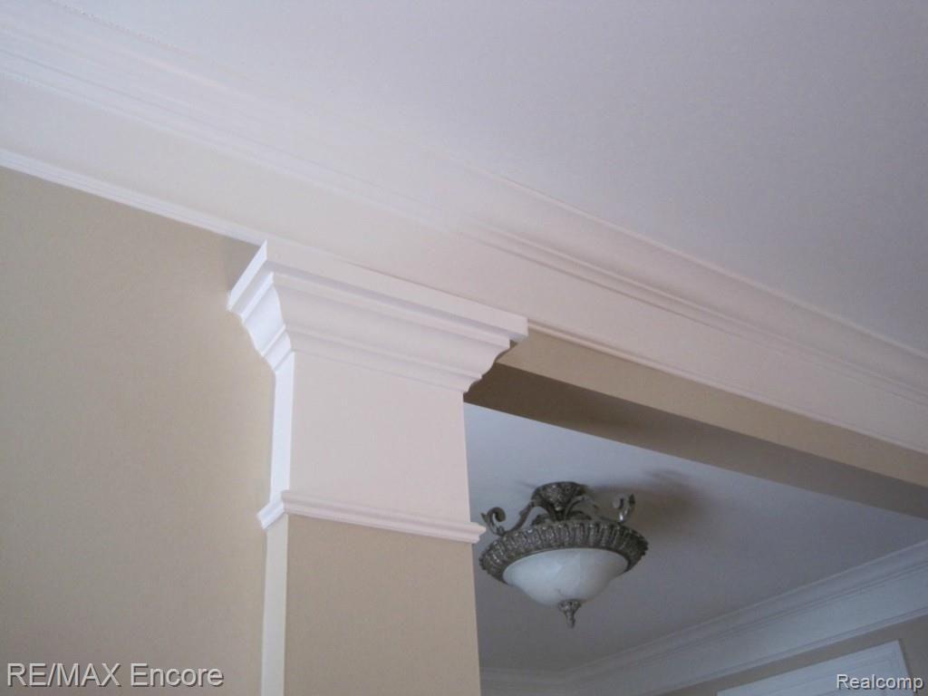 3687 Tremonte Circle, Unit 73 Rochester, MI 48306 - Photo 17 of 43 Extensive crown molding throughout