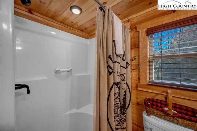 $275,000 | 239 Ginger Circle, Newland, NC 28657