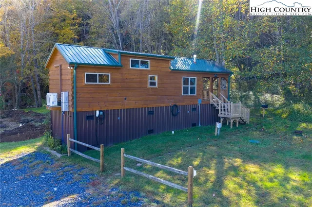 $275,000 | 239 Ginger Circle, Newland, NC 28657