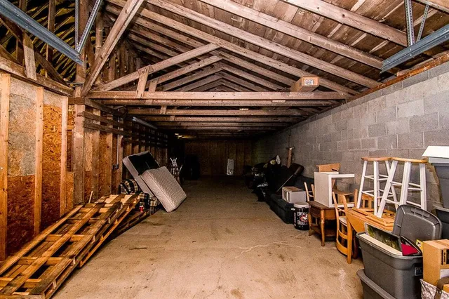 a house view with a outdoor space