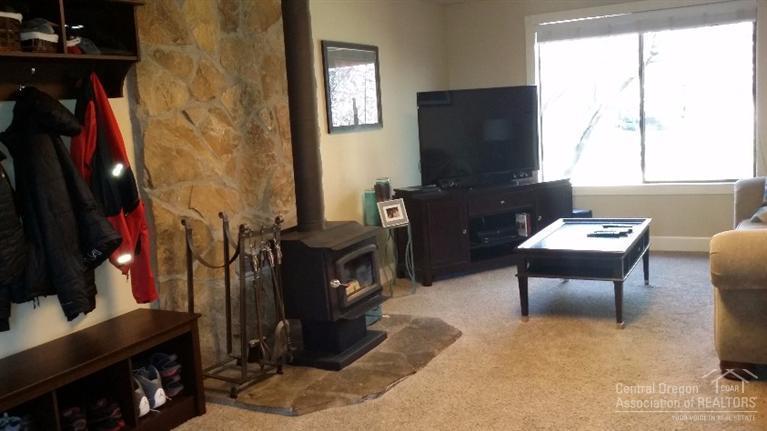 20448 Bullblock Road Bend, OR 97702 - Photo 16 of 25 Additional Photo
