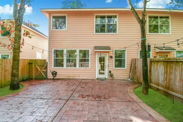a house view with a outdoor space