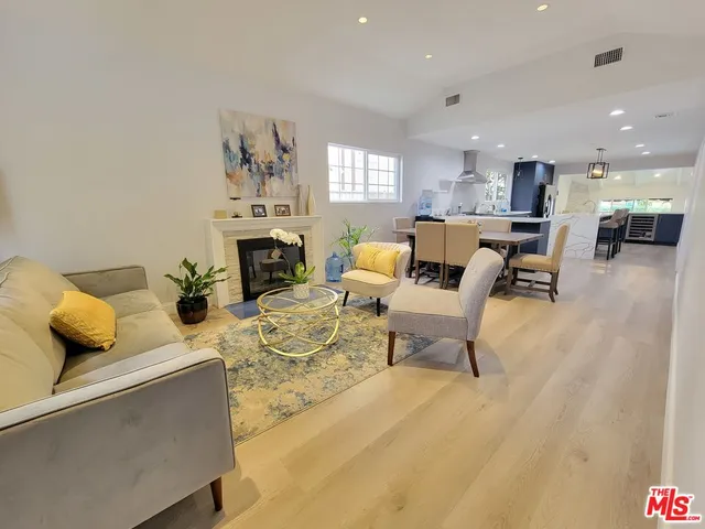 $9,500 | 446 South Almont Drive, Beverly Hills, CA 90211