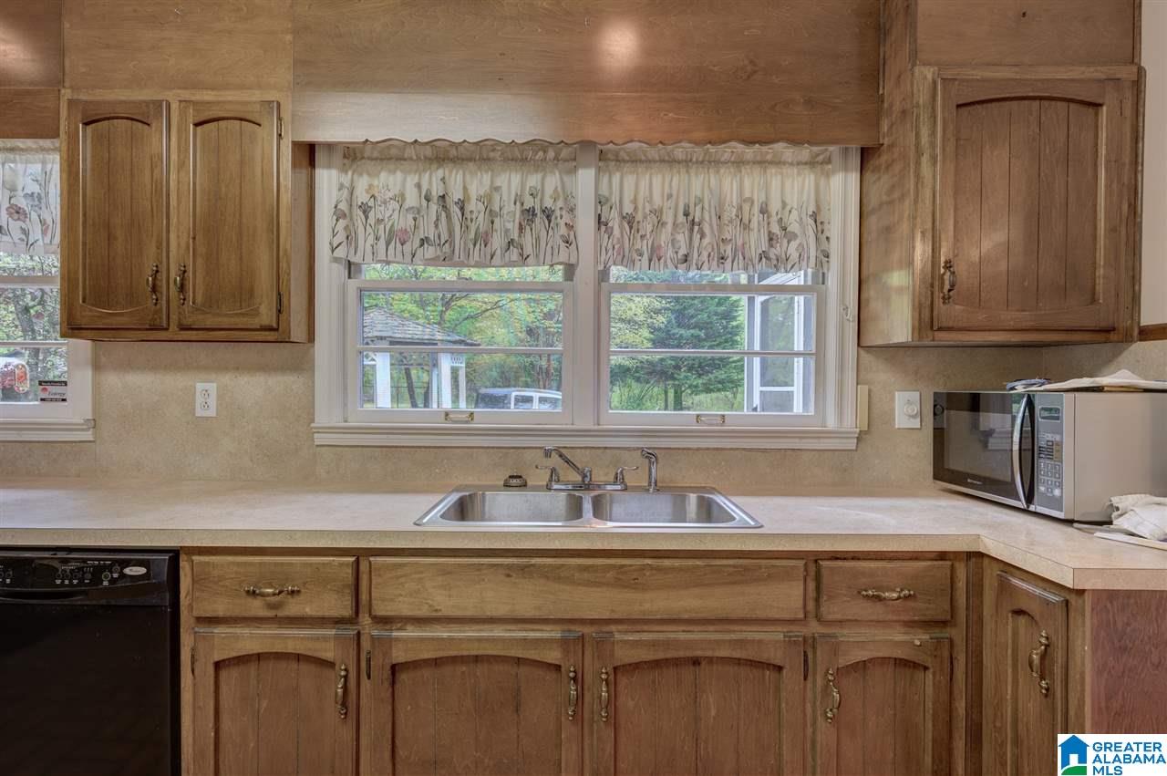 325 Killough Springs Road Birmingham, AL 35215 - Photo 6 of 35