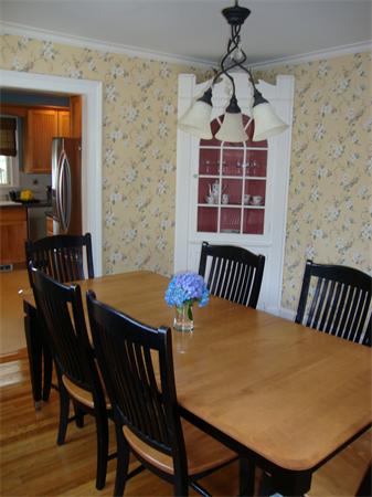 14 Coolidge Road Worcester, MA 01602 - Photo 5 of 13 Gallery Image 5