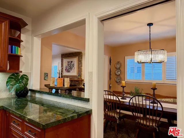 $1,625,000 | 13957 Chandler Boulevard, Sherman Oaks, CA 91401