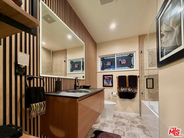 $1,625,000 | 13957 Chandler Boulevard, Sherman Oaks, CA 91401