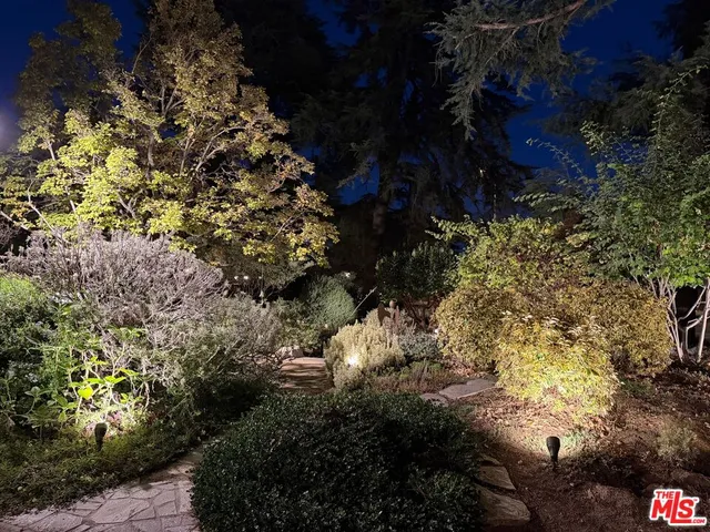 $1,625,000 | 13957 Chandler Boulevard, Sherman Oaks, CA 91401