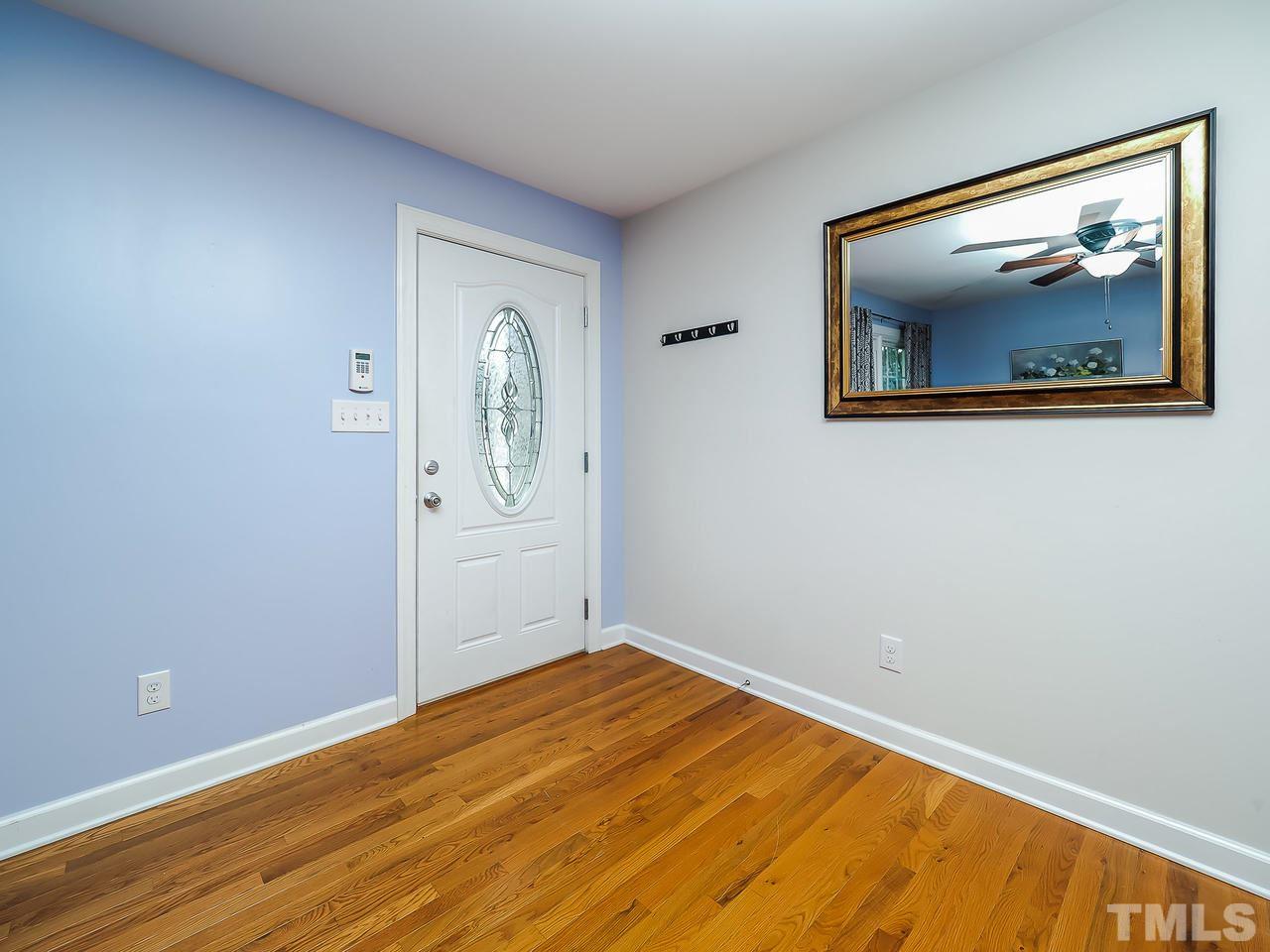 1008 Somerset Road Raleigh, NC 27610 - Photo 5 of 29