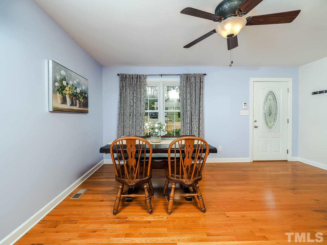 1008 Somerset Road Raleigh, NC 27610 - Photo 8 of 29
