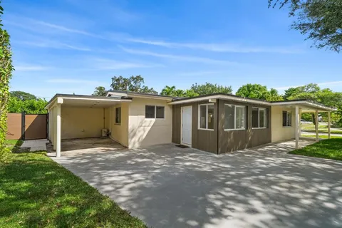 $599,000 | 823 Southwest 27th Street, Fort Lauderdale, FL 33315