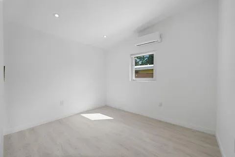 $599,000 | 823 Southwest 27th Street, Fort Lauderdale, FL 33315