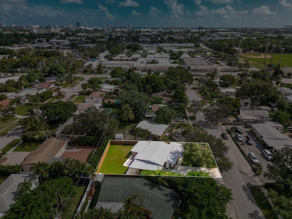 823 Southwest 27th Street Fort Lauderdale, FL 33315 - Photo 45 of 55