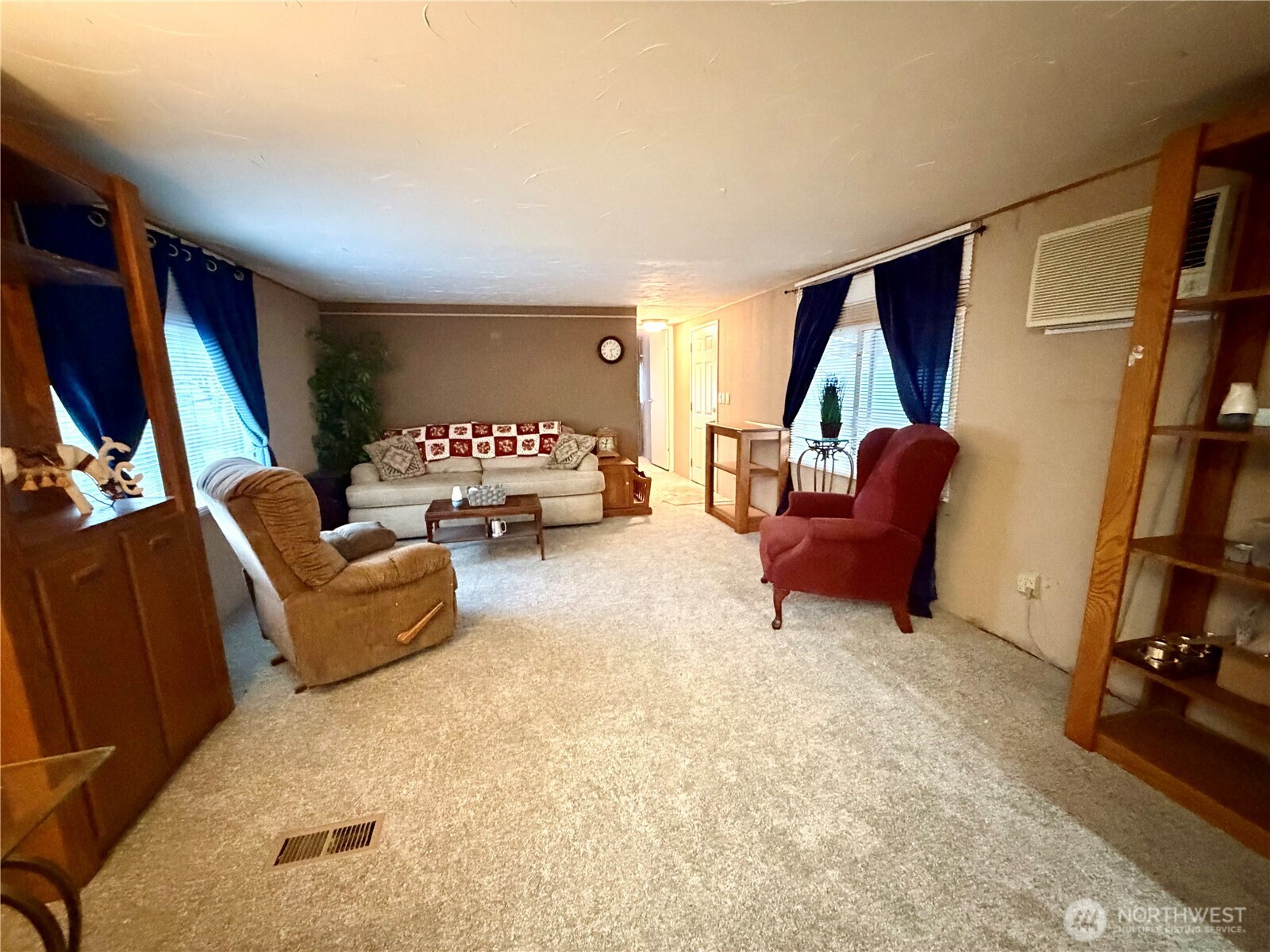 930 Trosper Road Southwest, Unit 3 Tumwater, WA 98512 - Photo 3 of 19