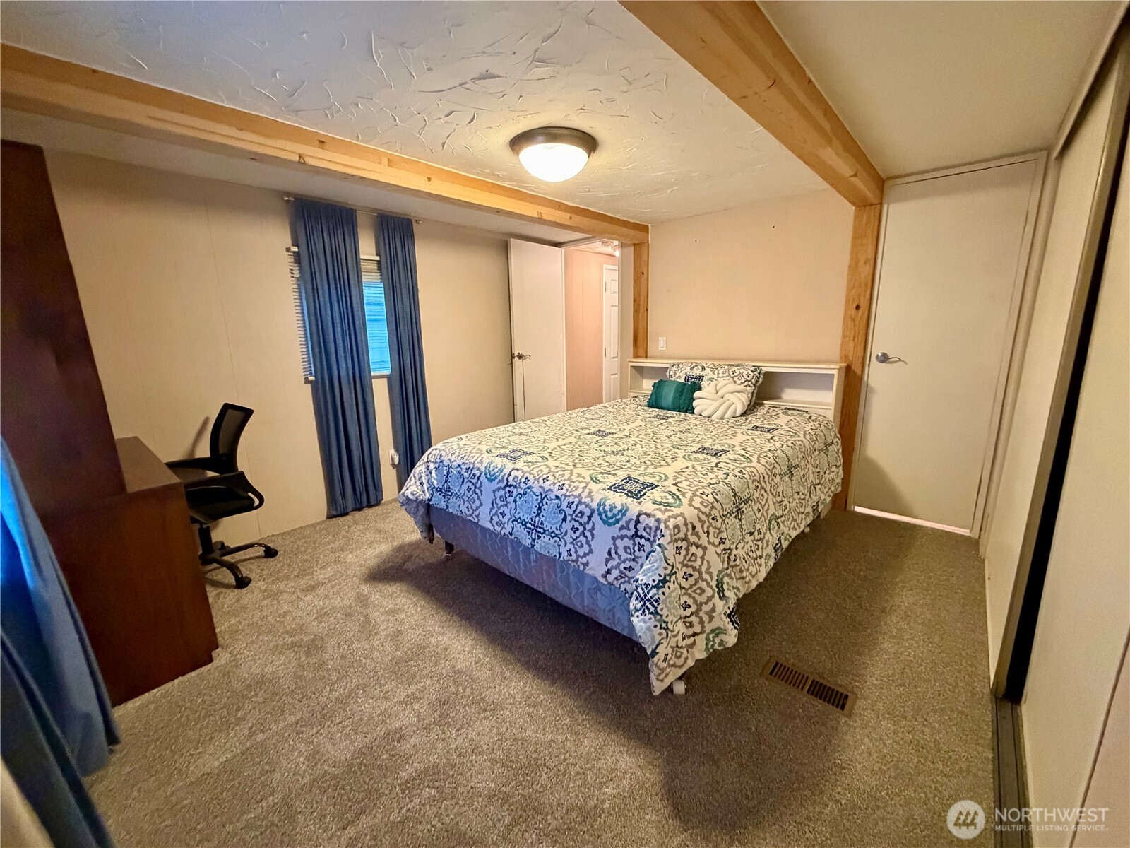 930 Trosper Road Southwest, Unit 3 Tumwater, WA 98512 - Photo 5 of 19