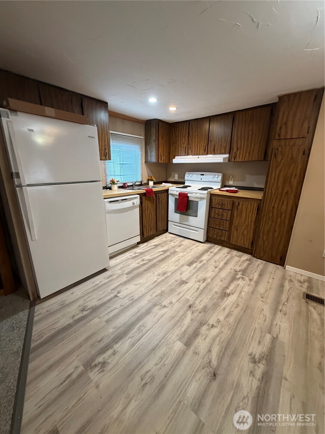 930 Trosper Road Southwest, Unit 3 Tumwater, WA 98512 - Photo 8 of 19