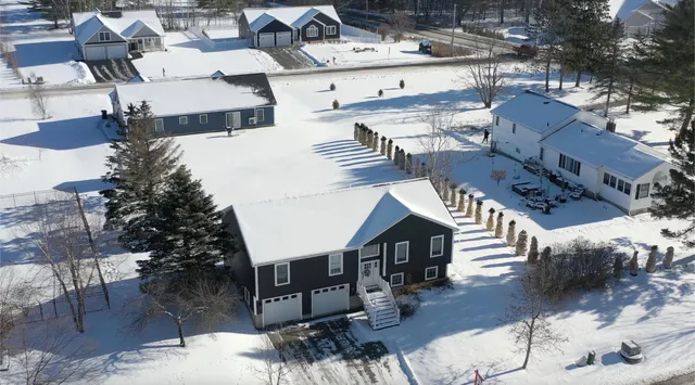 $489,900 | 19 Virginia Lane, Bangor, ME 04401