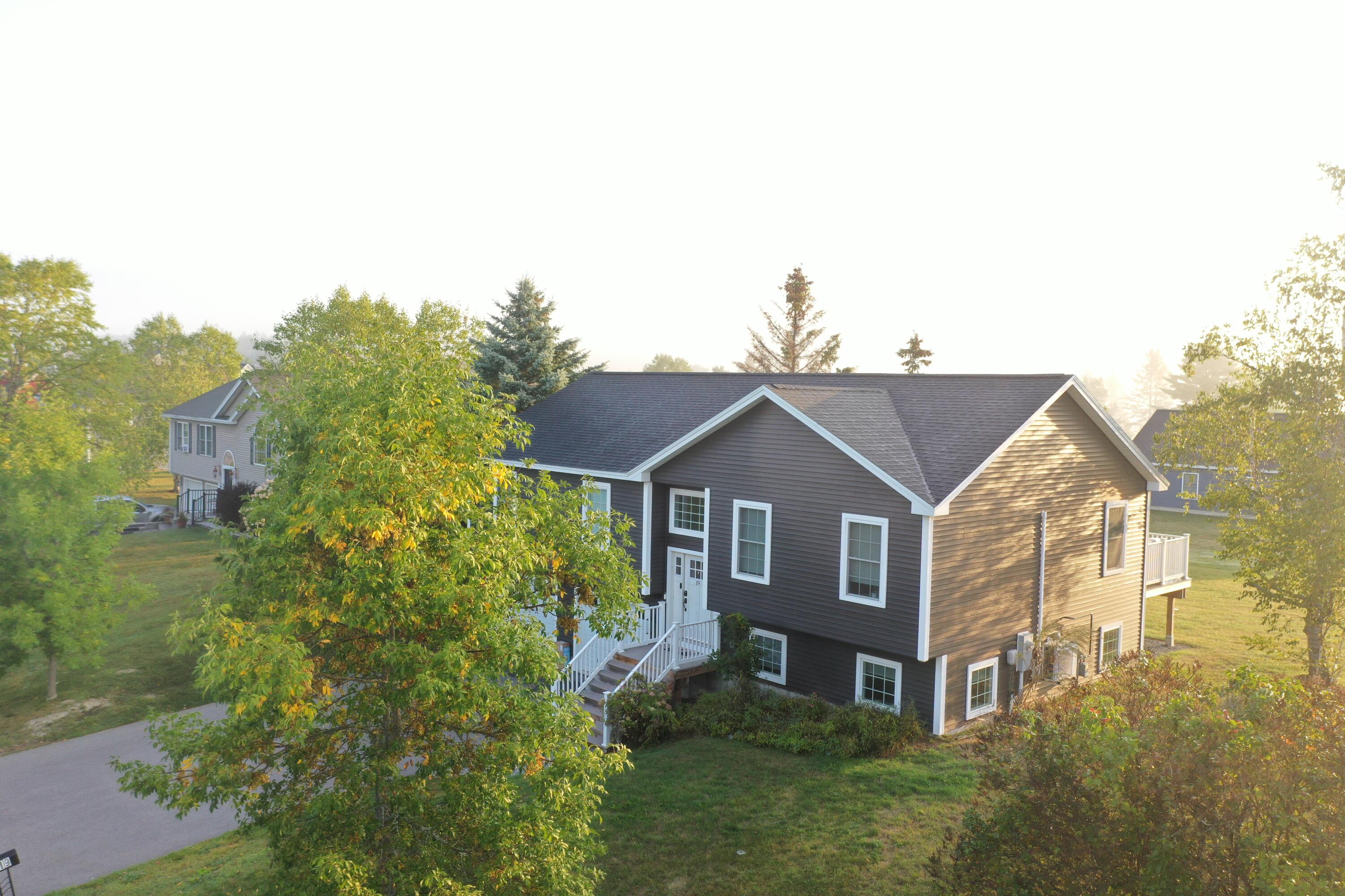 19 Virginia Lane Bangor, ME 04401 - Photo 4 of 35 DJI_0984