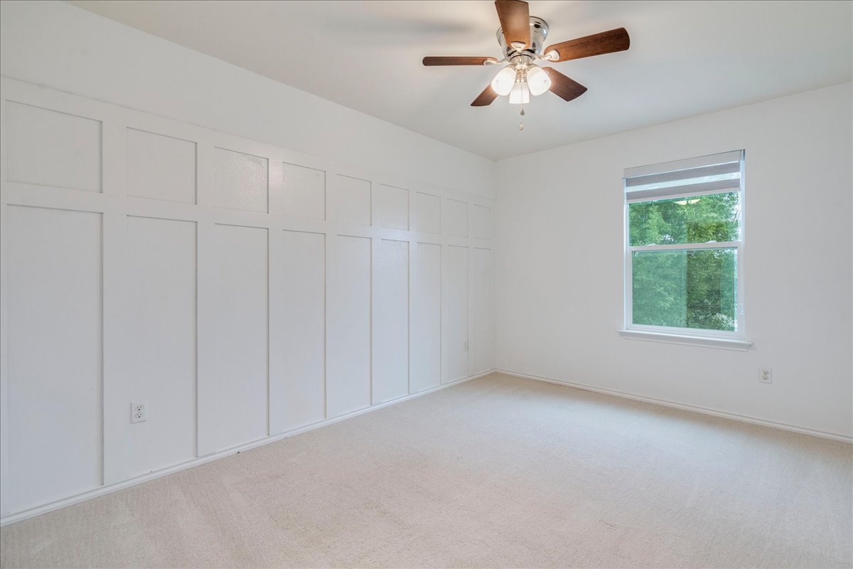 401 Waterleaf Boulevard Kyle, TX 78640 - Photo 21 of 28 Bedroom 3