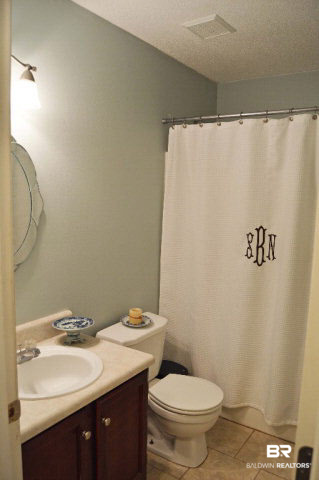 110 Destrehan Road Fairhope, AL 36532 - Photo 21 of 24 Bath 2