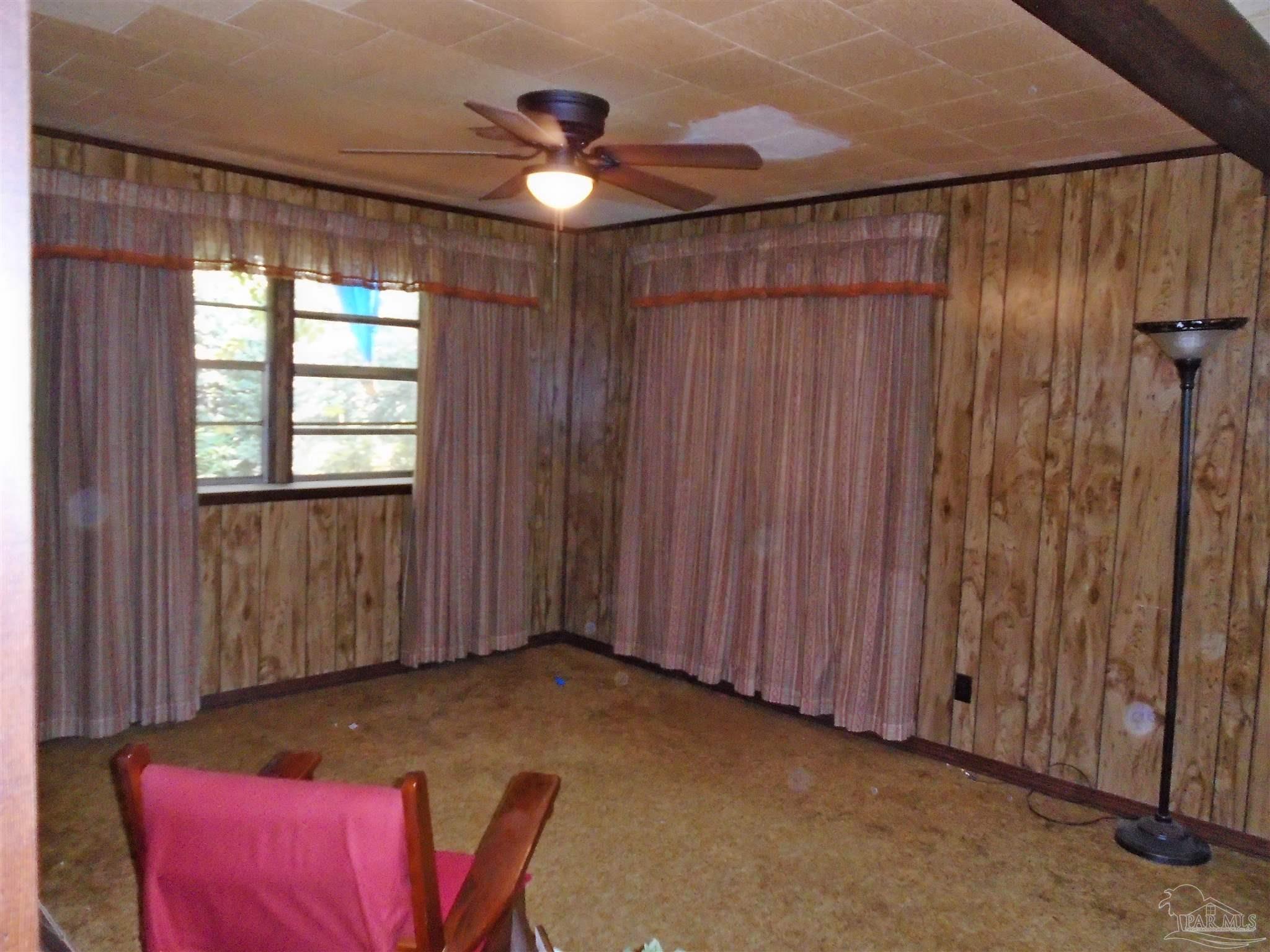 4582 Jernigan Road Pace, FL 32571 - Photo 4 of 31