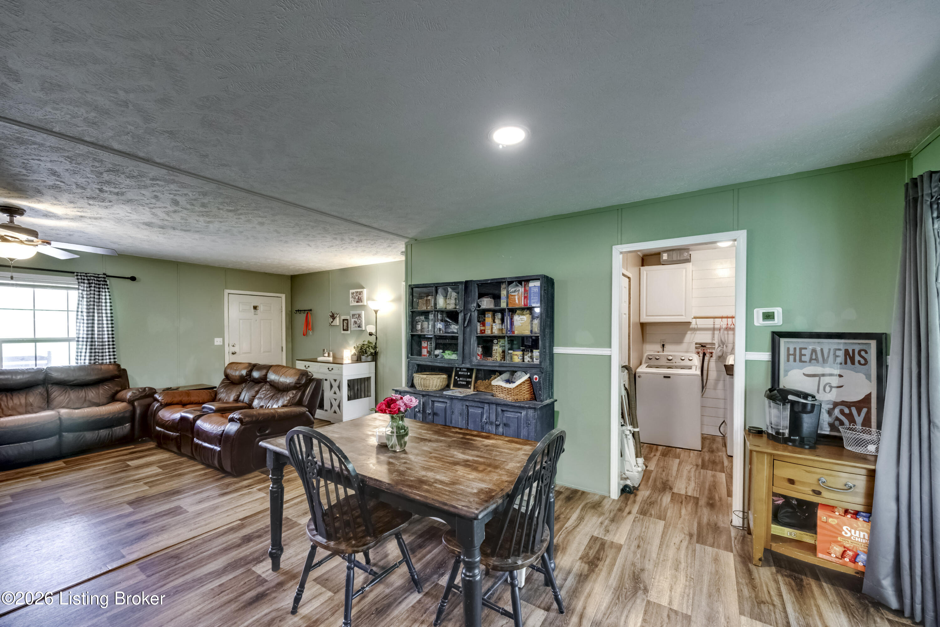71 Toombs Road Bedford, KY 40006 - Photo 13 of 49 11