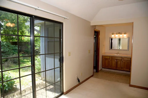 $2,250 | 1129 Troon Drive East, Niceville, FL 32578