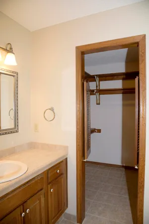 $2,250 | 1129 Troon Drive East, Niceville, FL 32578