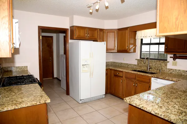 $2,250 | 1129 Troon Drive East, Niceville, FL 32578