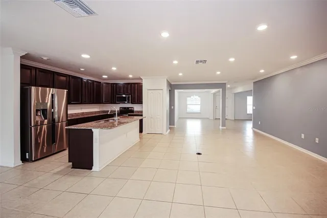 $2,400 | 11290 Marvelwood Road, Weeki Wachee, FL 34614