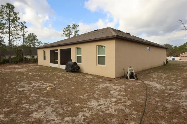 $2,400 | 11290 Marvelwood Road, Weeki Wachee, FL 34614