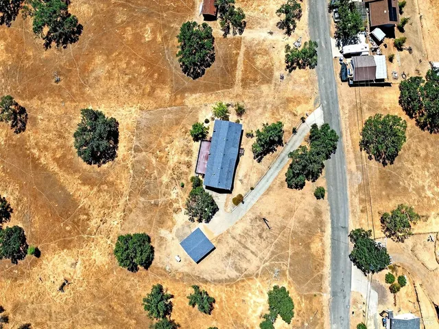 a view of outdoor space