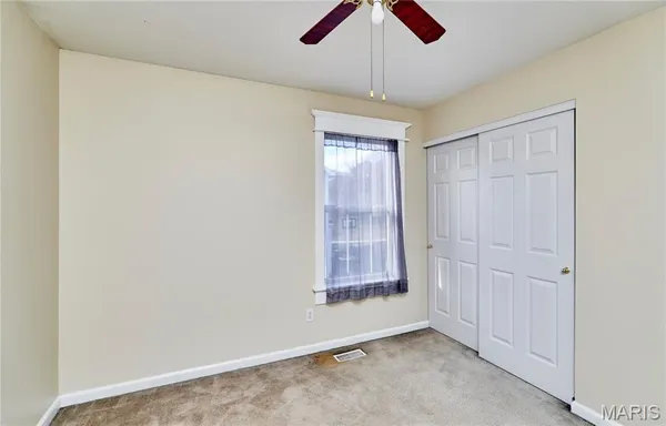 $309,900 | 253 Whitetail Crossing Drive, Troy, MO 63379