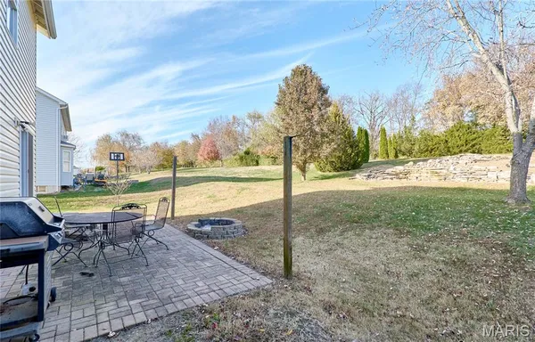 $309,900 | 253 Whitetail Crossing Drive, Troy, MO 63379