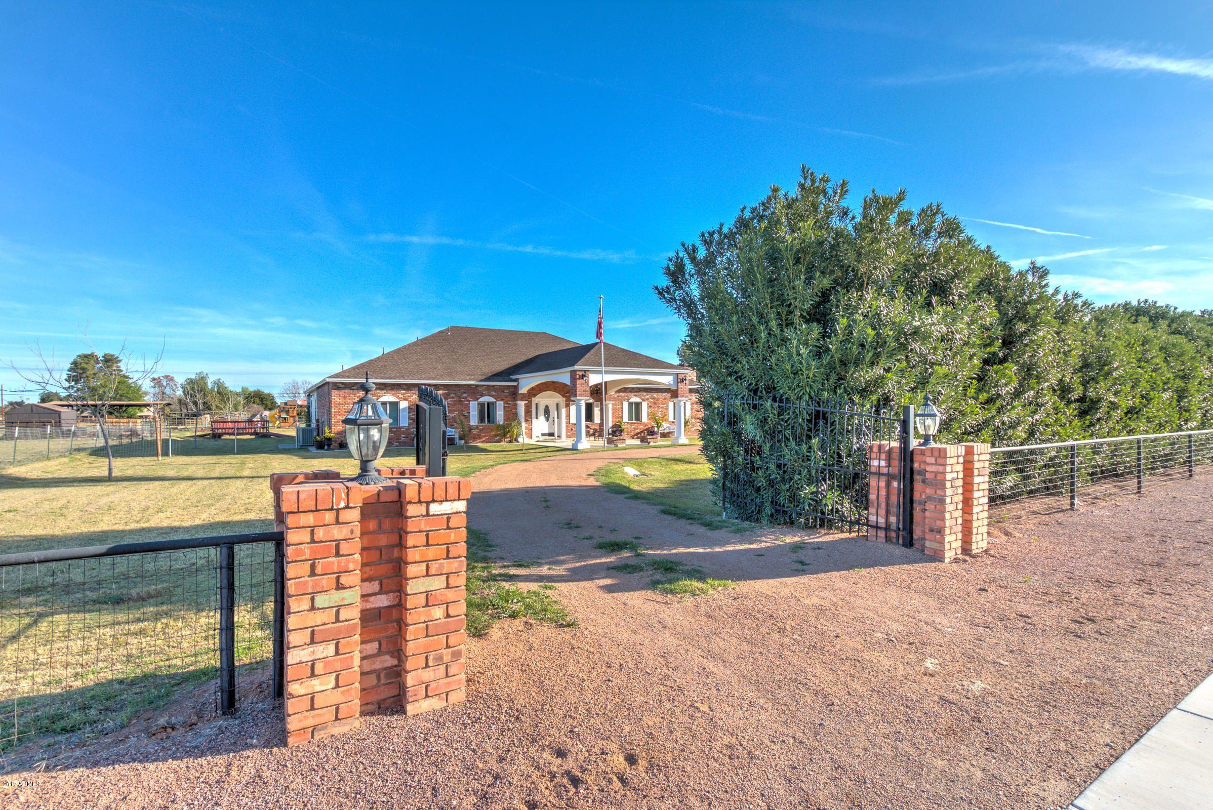 510 East Williams Field Road Gilbert, AZ 85295 - Photo 5 of 69 14102 E Williams Field Rd-8