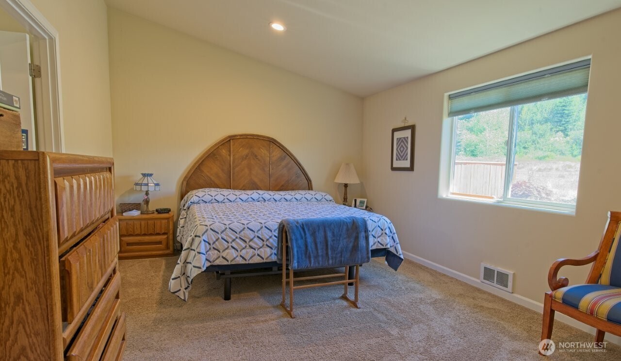 51 Jara Way Sequim, WA 98382 - Photo 12 of 33