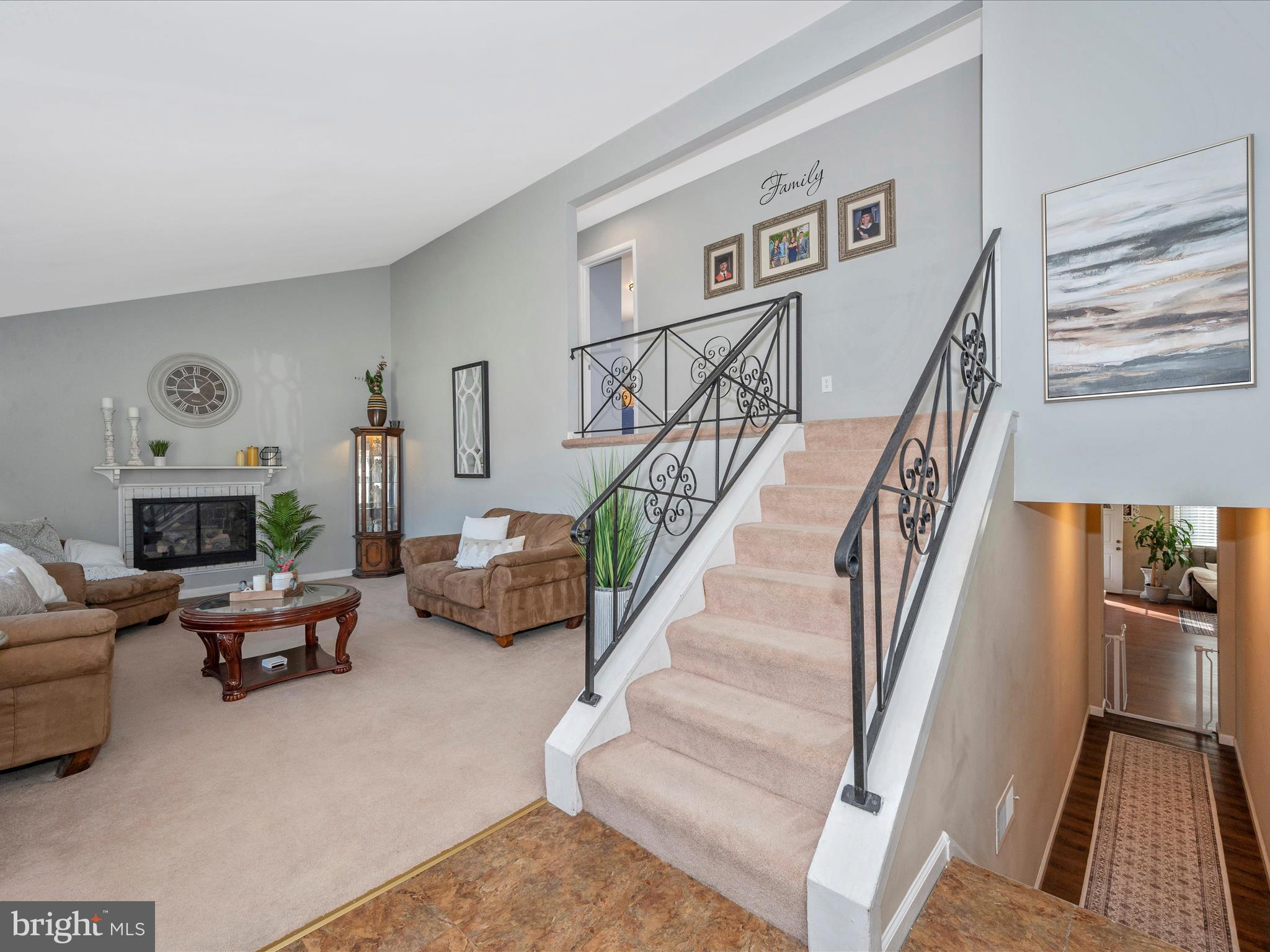 13206 Bluhill Road Silver Spring, MD 20906 - Photo 4 of 57 Staircase