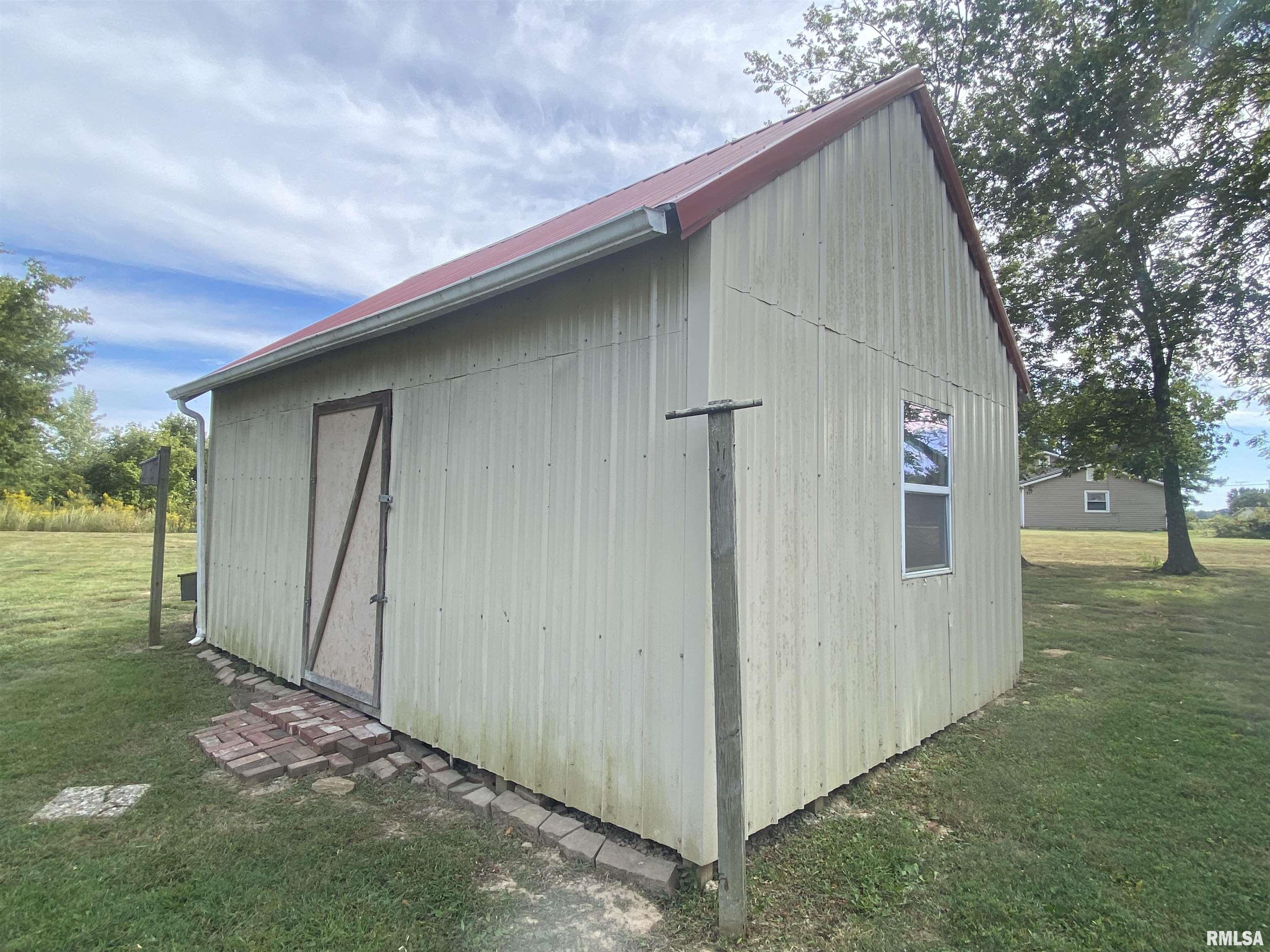 1718 East Grange Hall Road Murphysboro, IL 62966 - Photo 7 of 29
