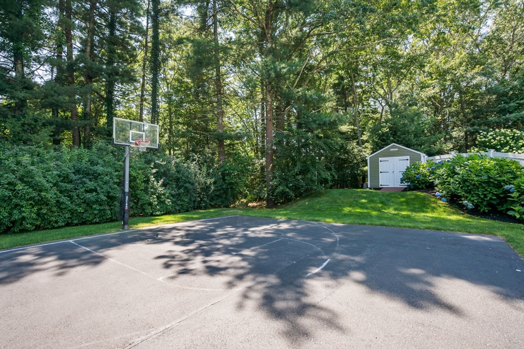 66 Wildwood Road Pembroke, MA 02359 - Photo 12 of 41