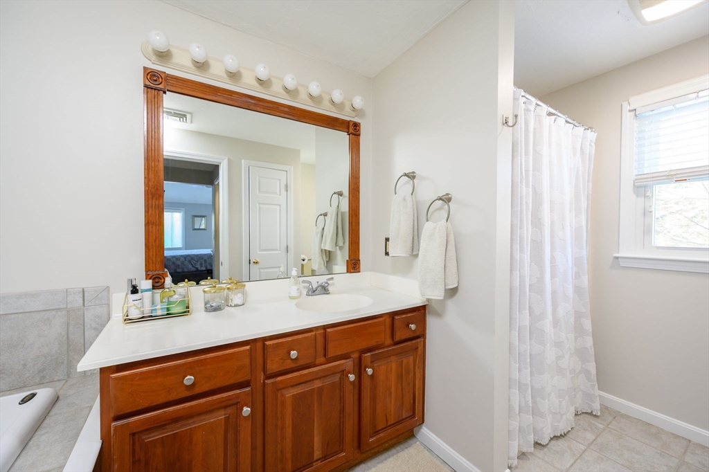 66 Wildwood Road Pembroke, MA 02359 - Photo 32 of 41