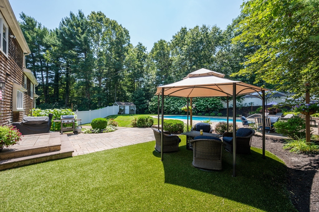 66 Wildwood Road Pembroke, MA 02359 - Photo 8 of 41