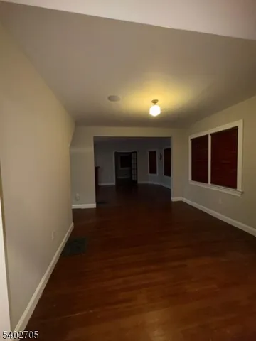 $4,950 | 159 Bellevue Avenue, Montclair, NJ 07043