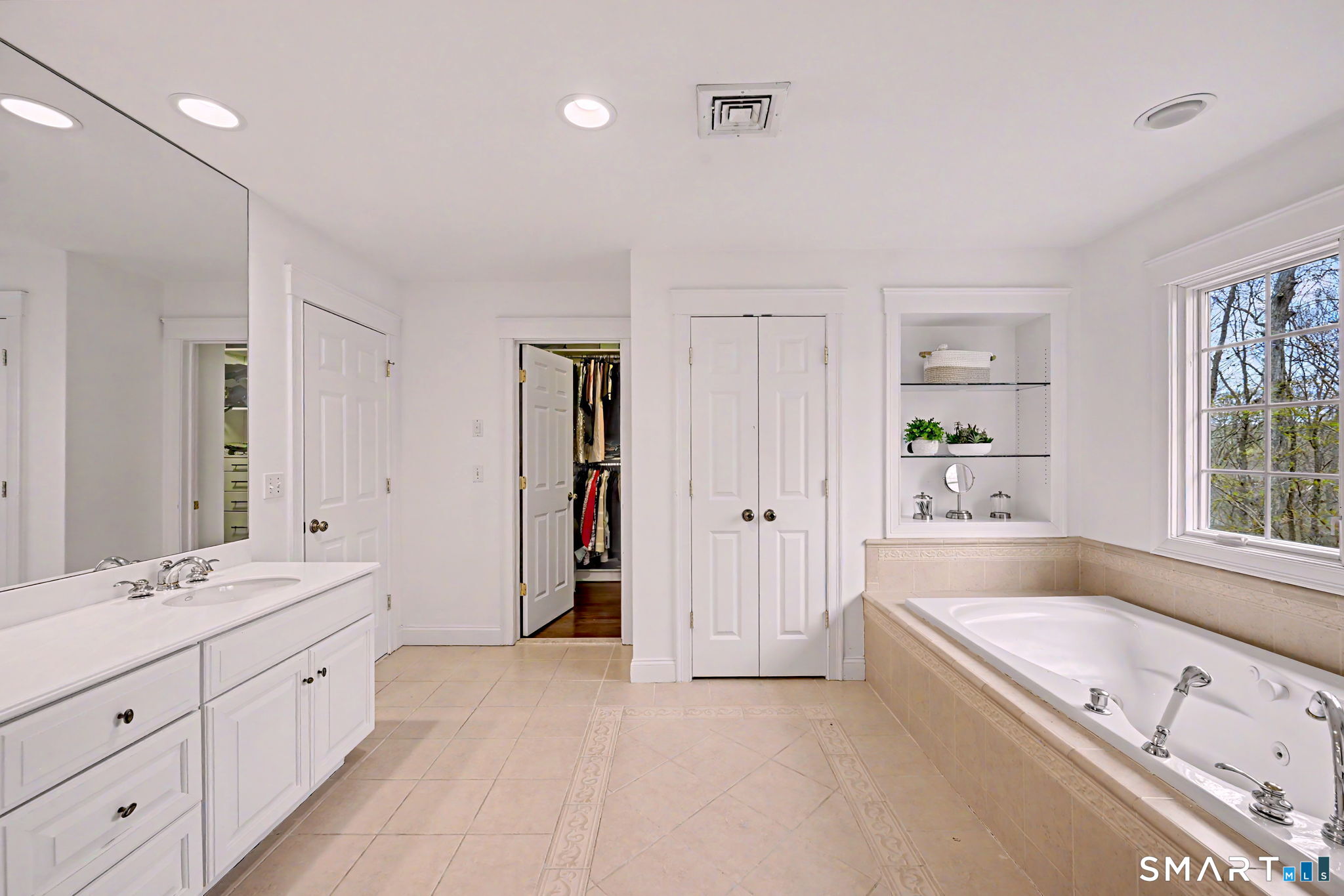15 Still Hollow Place Ridgefield, CT 06877 - Photo 17 of 34