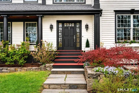 $1,450,000 | 15 Still Hollow Place, Ridgefield, CT 06877