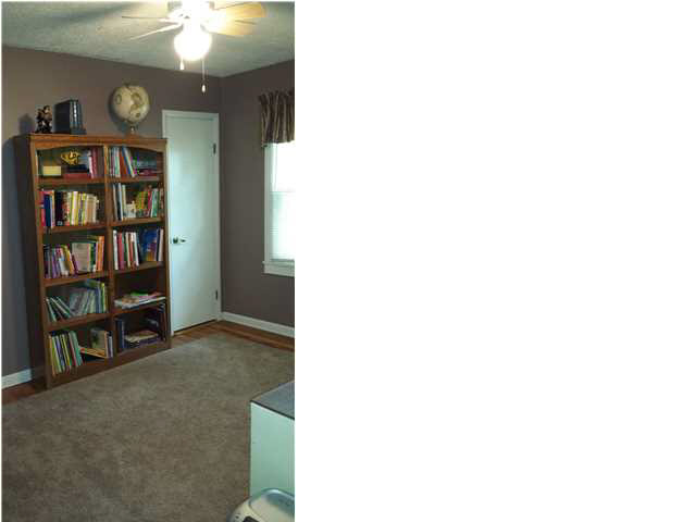 3155 South Pelzer Road Boonville, IN 47601 - Photo 11 of 19 Gallery Image 11