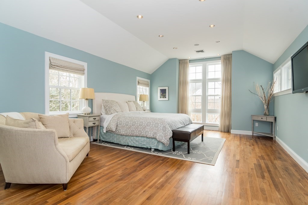 3 Auburn Road Wellesley, MA 02481 - Photo 16 of 29