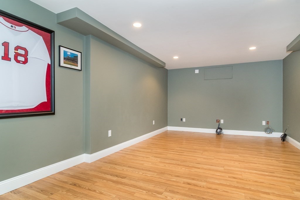 3 Auburn Road Wellesley, MA 02481 - Photo 27 of 29
